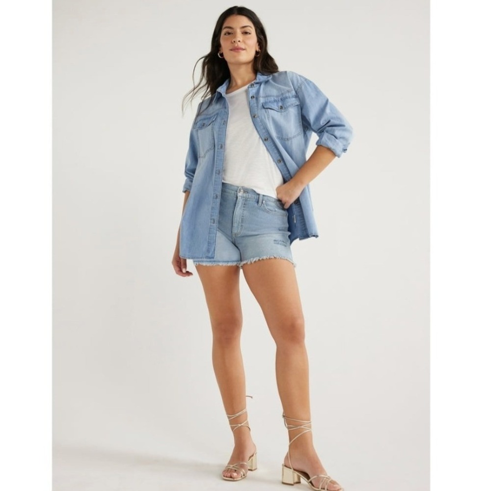 Sofia Vergara Oversized Boyfriend Denim Shirt Small 4-6 Light Wash‎ New NWT - Picture 9 of 9